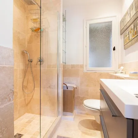 Villa Large Provencal With Swimming Pool In Lush Greenery Live In Cannes Vallauris