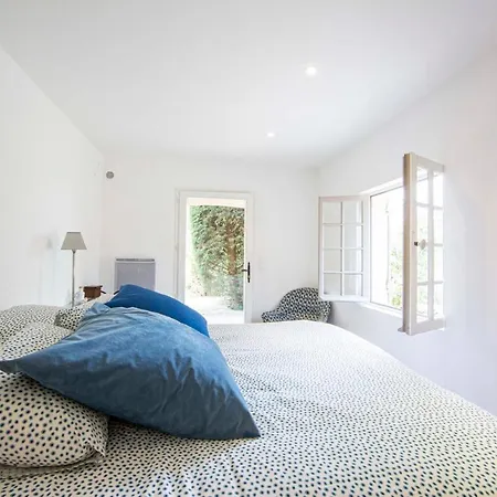 Large Provencal With Swimming Pool In Lush Greenery Live In Cannes * Vallauris